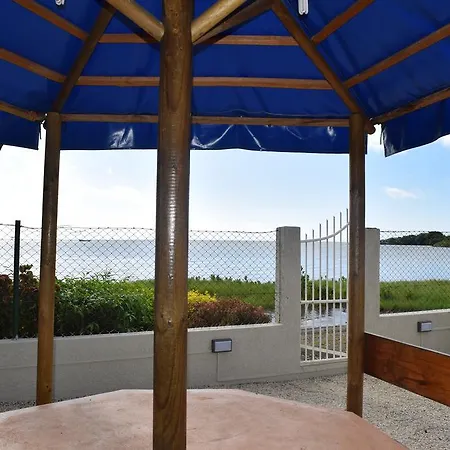 Baywatch Apartment La Gaulette Exterior photo