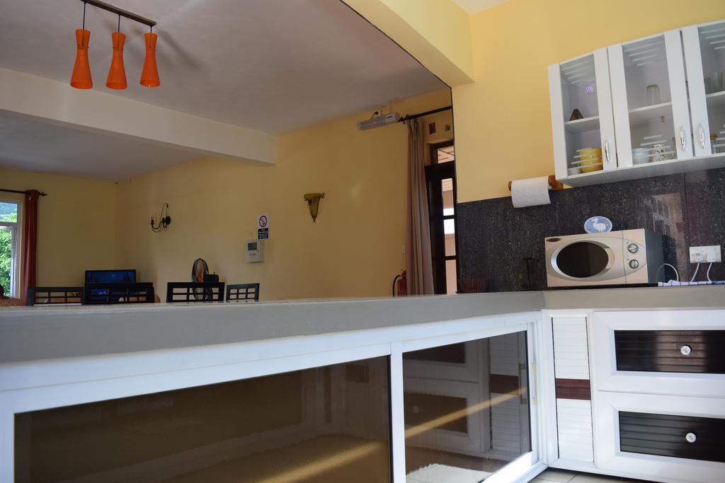 Baywatch Apartment La Gaulette
